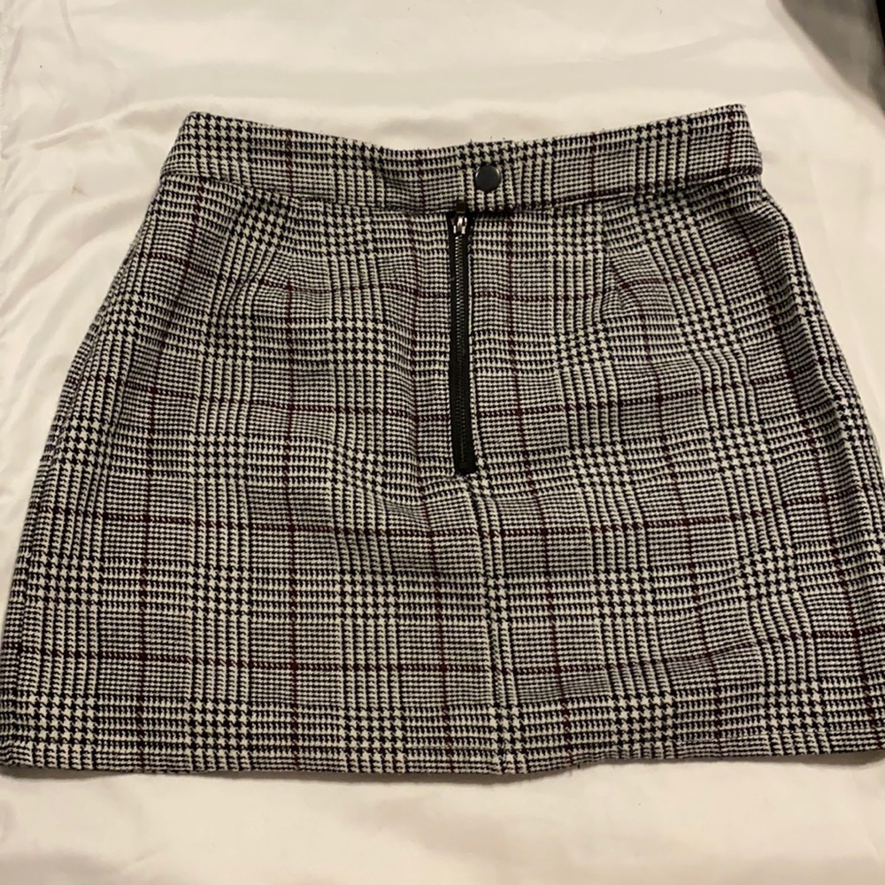 Tilly’s plaid Skirt, used, size 2